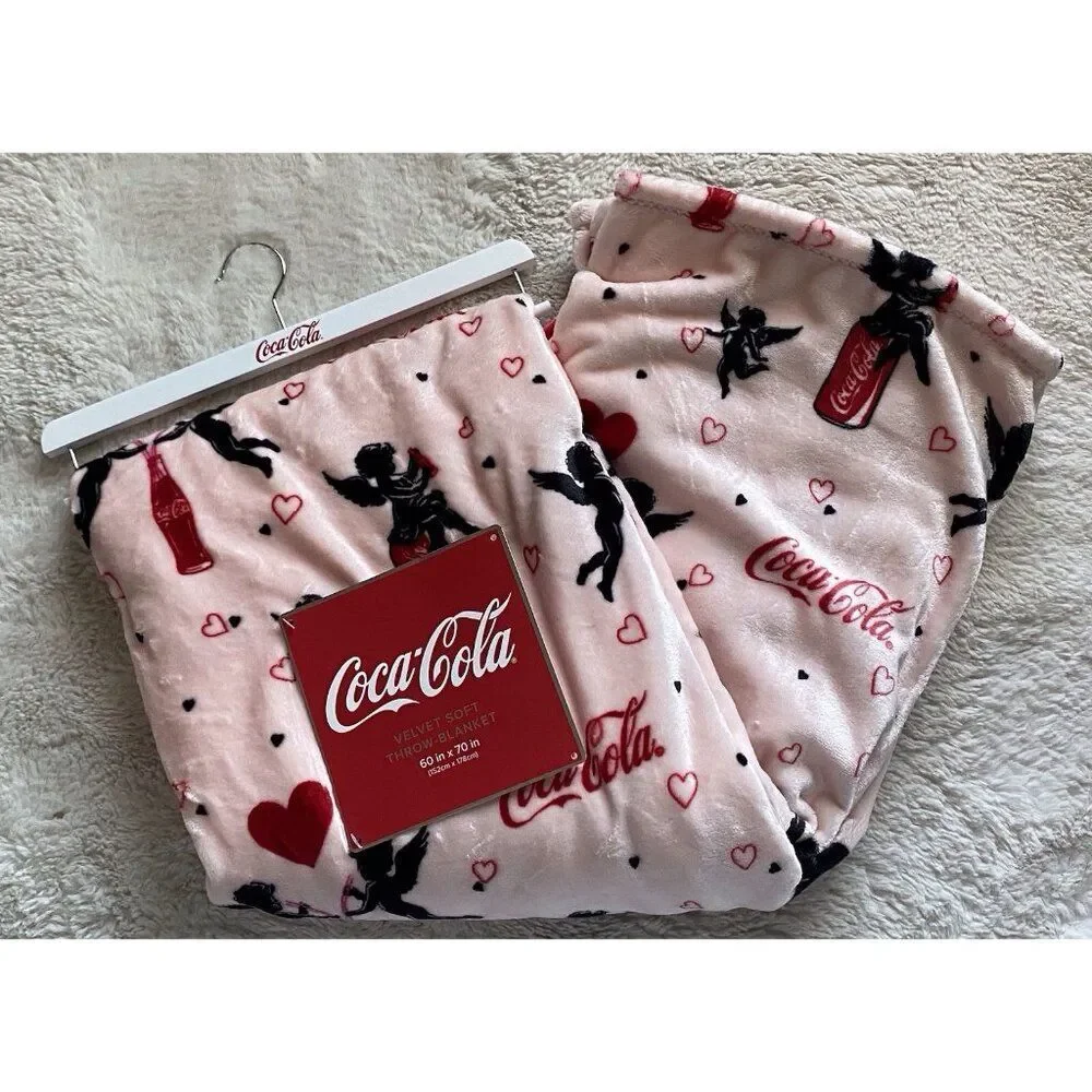 Coca Cola Can Pink Valentines Cupid Hearts Velvet Soft Throw‎ Blanket 60 X 70”